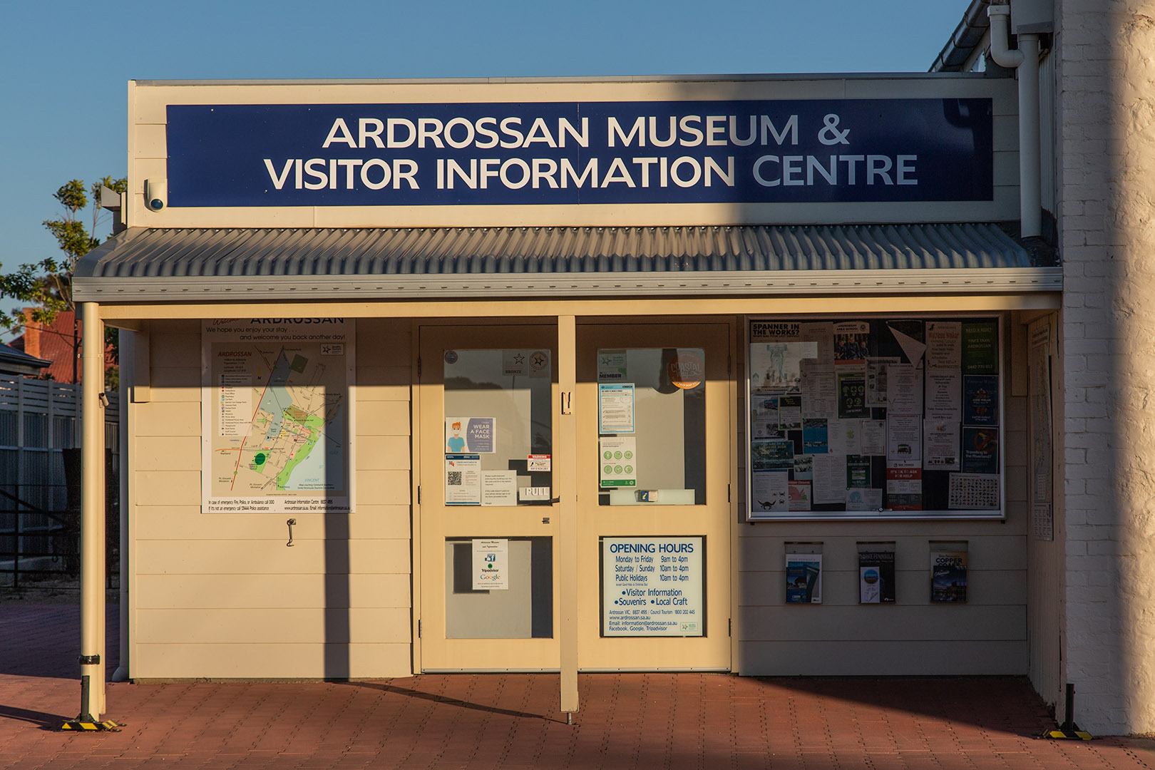 Ardrossan Information Center